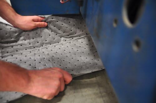 SFG-75 Streetfyter Gray Double Weight Universal Sorbent Pad, 18" Length x 16" Width, 100 per Bag