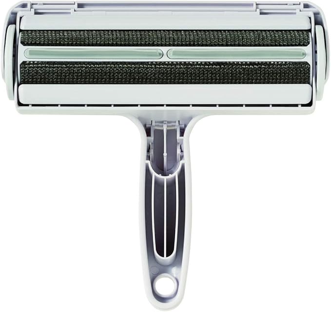 Pet Hair Remover Roller – Reusable & Self-Cleaning, Removes Dog & Cat Fur from Furniture, Carpets & Clothes – No Tape or Batteries Required