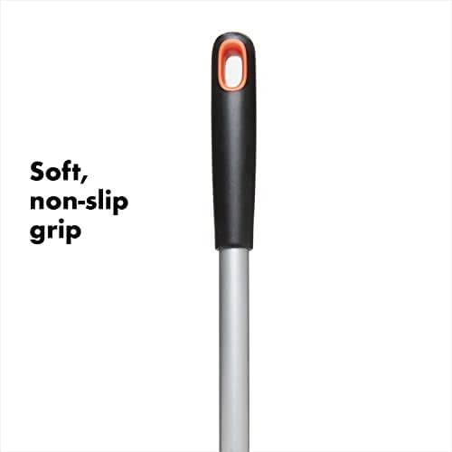 OXO Good Grips Extendable Tub and Tile Scrubber