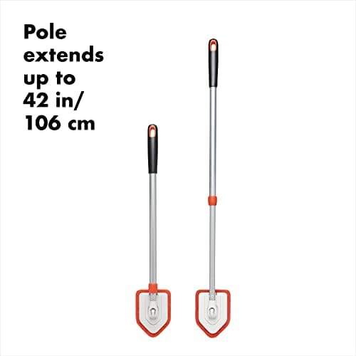 OXO Good Grips Extendable Tub and Tile Scrubber