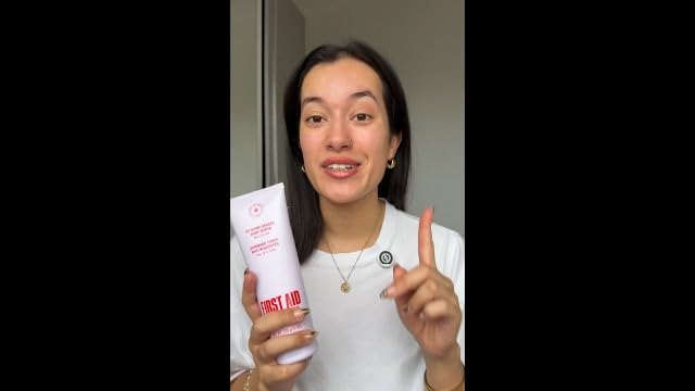 First Aid Beauty KP Bump Eraser Body Scrub, 10% AHA Body Exfoliator