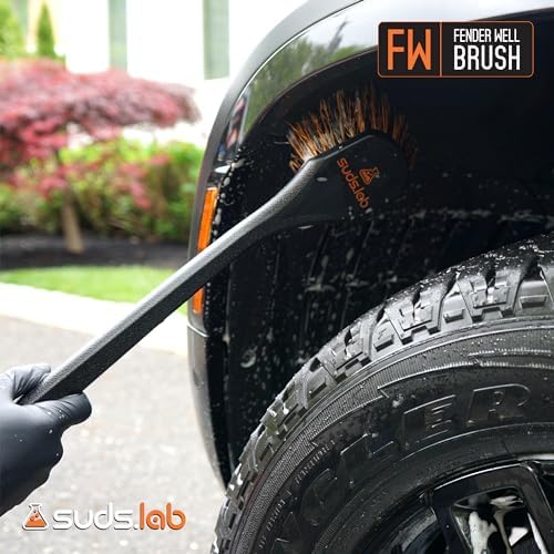 Suds Lab FW Fender Well Brush, Long Handle Tire Cleaner, 18-Inch, Black