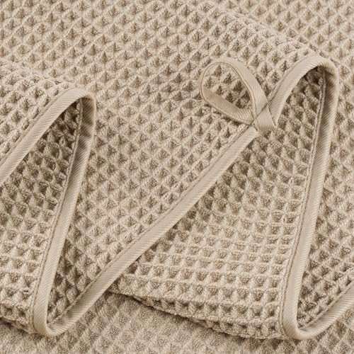 430 GSM Poly Blend Microfiber Quick Dry Waffle Bath Towel, 30x60 in