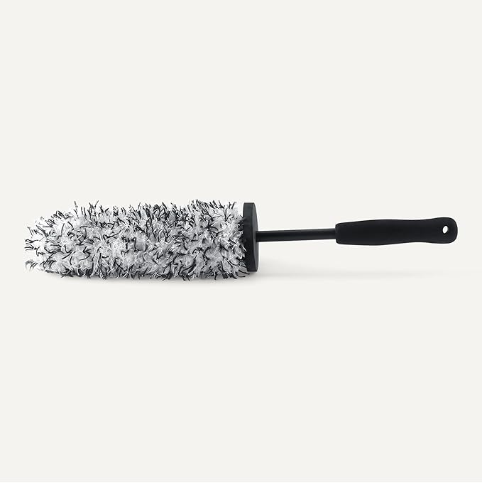 Amazon Basics Microfiber Wheel Cleaner Brush, for Rim Cleaning and Car Detailing, 16.54" Length, Gray