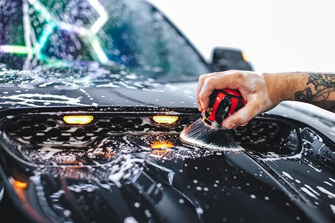 Detail Factory - Curveball XL Synthetic Brush - Ultra Soft Bristles, Comes with Storage Rack, Covers Large Area Inside or Outside Vehicles - Octane Underglow