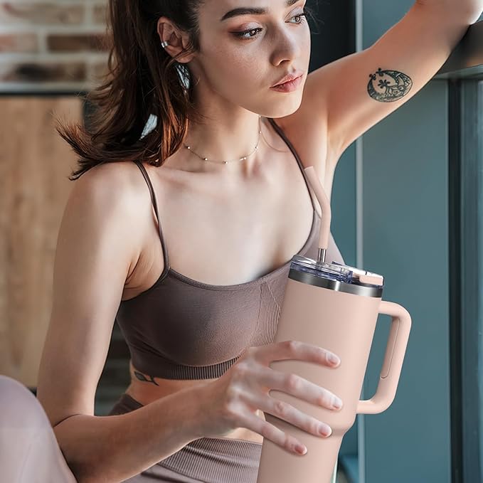 40 oz Tumbler with Handle and Straw Lid,Insulated Reusable Stainless Steel Water Bottle Travel Mug，Cupholder Friendly Double Wall Vacuum Sealed Cup (Rose Quartz)