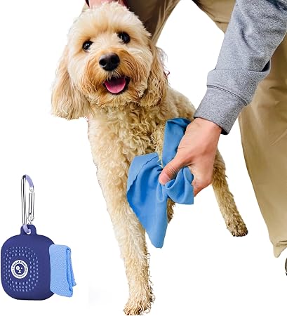 Portable Dog Paw Towel, Lightweight & Super Absorbent Microfiber, Clips onto Leash, Quick Drying Towel for Dogs Paws wit