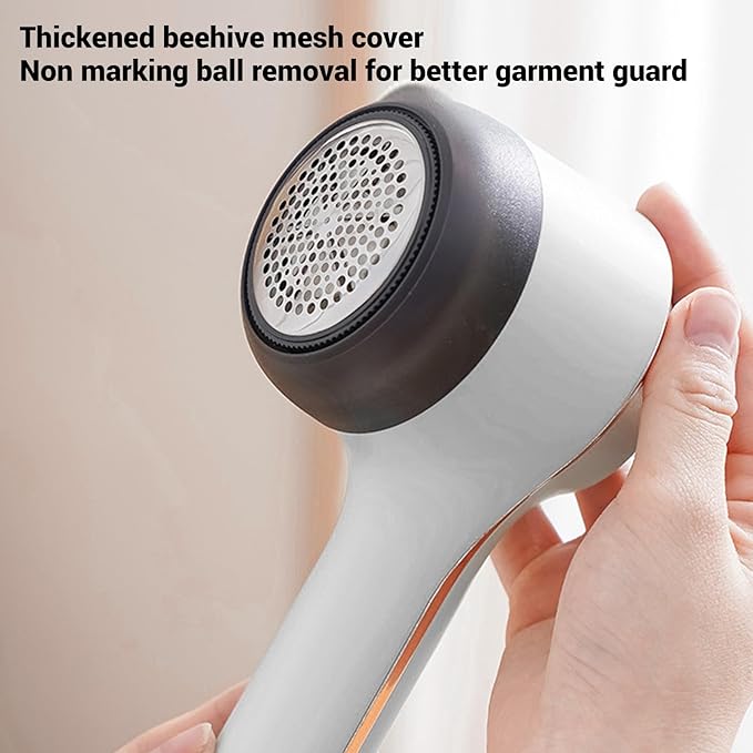 Fabric Shaver, Electric Lint Remover, Fabric Shaver Lint Remover for Clothes, Rechargeable Lint Shaver, Digital Display Sweater Defuzzer for Clothes, Upholstery, Furniture (White)