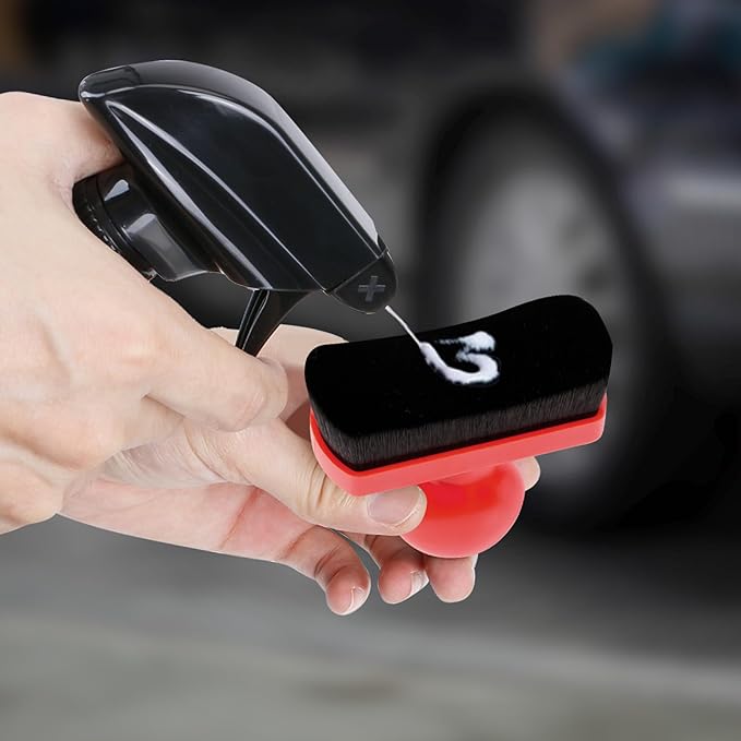 Car Tire Shine Applicator,Vegan Tire Shine Applicator with Curved Brush Head - Large Automotive Tire Dressing Applicator Brush with Storage Stand for Tire Detailing, 3.6 Inch -2pcs (Black&Red)