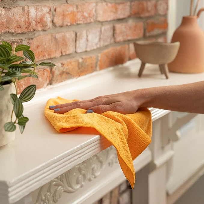 S&T INC. 100 Pack Microfiber Cleaning Cloth, Bulk Towels for Home, Reusable Microfiber Towels for Cars, Cleaning Rags, Assorted, 11.5 Inches x 11.5 Inches, 100 Count