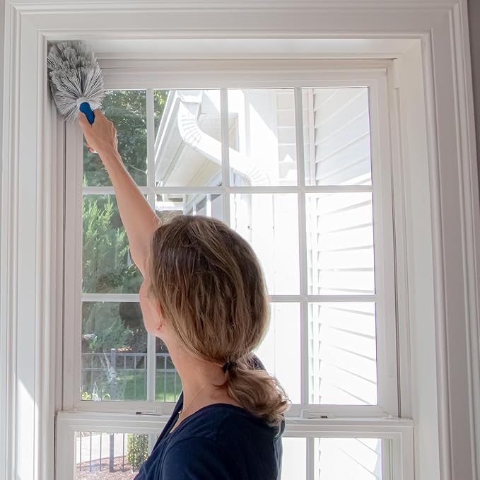 Unger Cobweb & Corner Duster – Dusters for Cleaning, Compatible with Telescopic Poles, Dusting Tools, Great for Ceilings, Moldings, HVAC & Floor Vents, and Corners, White/Black