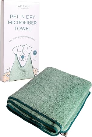 Two Tails Pet Company Pet N’ Dry Microfiber Bath Towel, Absorbent Dog Towels for Drying or Washing Paws, Faces, or Small