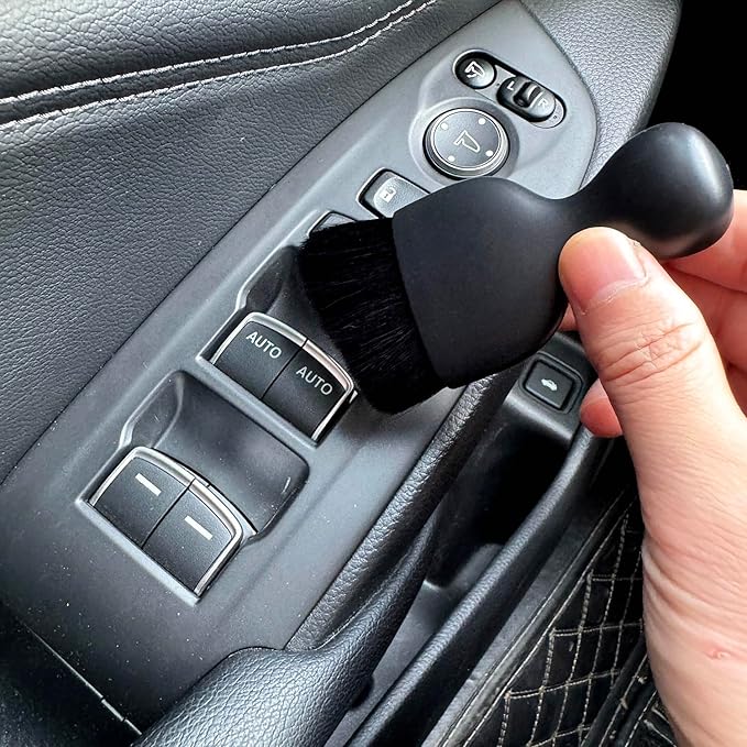 Car Detailing Brush, Soft Bristle Cleaning Brush, Scratch-Free Auto Duster Tool for Dashboard, Air Vents, Leather & Interior Cleaning (Black)