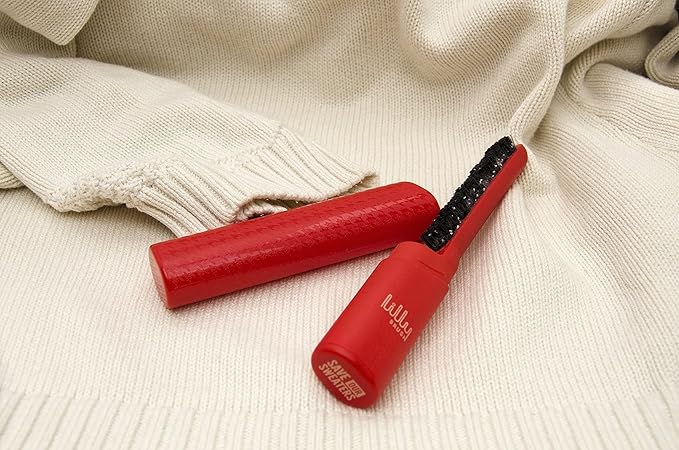 Lilly Brush Save Our Sweaters Fabric Pill Remover & Lint Brush. ONLY for 100% Cashmere, Cotton, Wool, & Silk! Do NOT use on Polyester, Nylon, or Acrylic. Travel Sized (Red)
