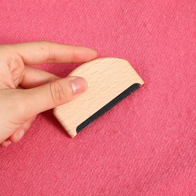3 Pcs Cashmere Comb, Sweater Combs to Remove Pilling, Portable Wooden Pilling Fuzz Fabric Lint Remover Clothing Brush Tool for De-Pilling Clothing Garments Knits Scarves Wool Coats Pants Care